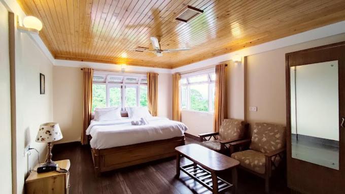 Artistic Greystone Dreams Hotel Kalimpong Exterior photo
